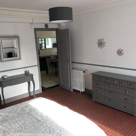 Grand Appartement De Standing "Reve Du Soir" De 170 M2 350 M De La Gare Lourdes Luaran gambar